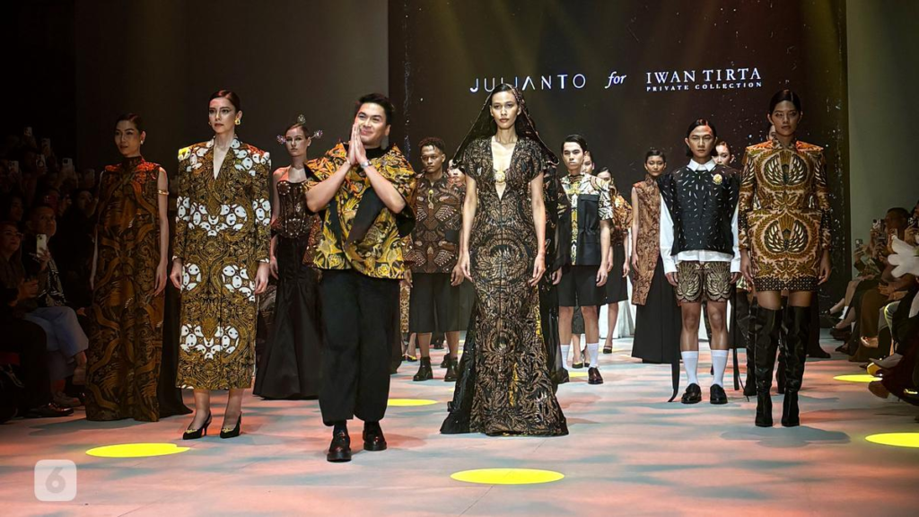 Modernisasi Batik Wayang Kulit Fashion Workshop Anak Muda 2025: Tantangan Tradisi & Peluang Industri Kreatif
