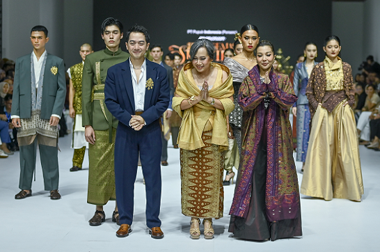 10 Kain Tradisi Nusantara Wajib Tahu Indonesia