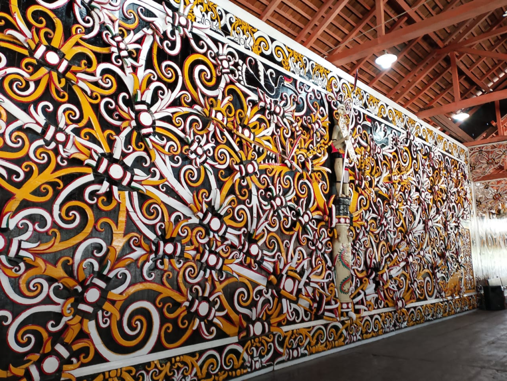 5 Ukiran Dayak Sakral yang Wajib Dilestarikan 2026