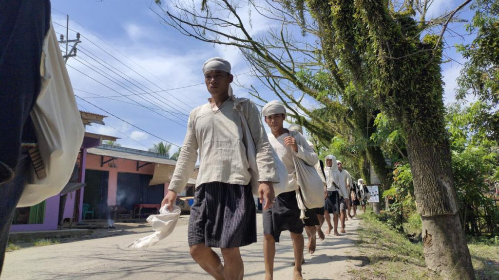 Seba Baduy 2026 Dimulai Hari Ini, 1500 Warga Baduy Berjalan Kaki